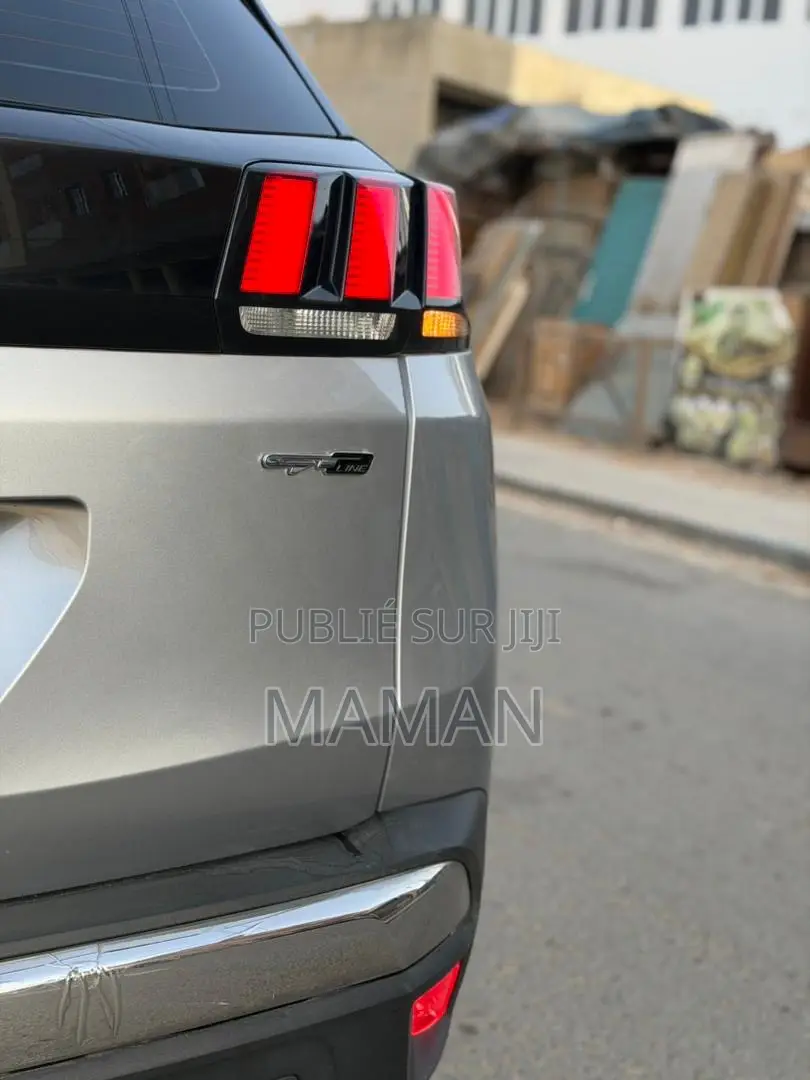 Peugeot 3008 2018 Gris