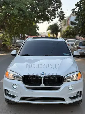 BMW X5 xDrive35i AWD 2018 Blanc