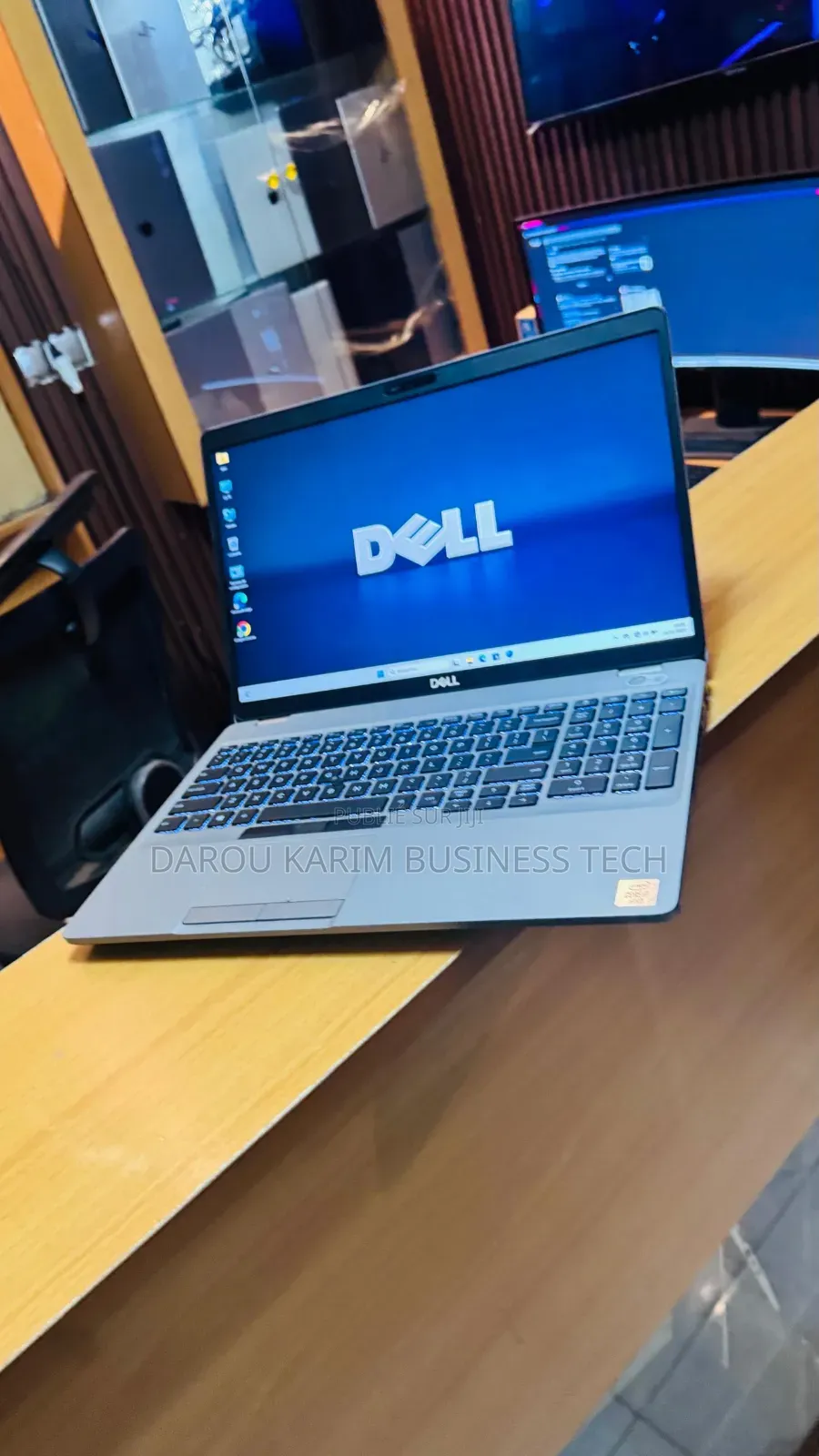Nouveau Dell Precision 15 3551 16GB Intel Core i7 SSD 512GB