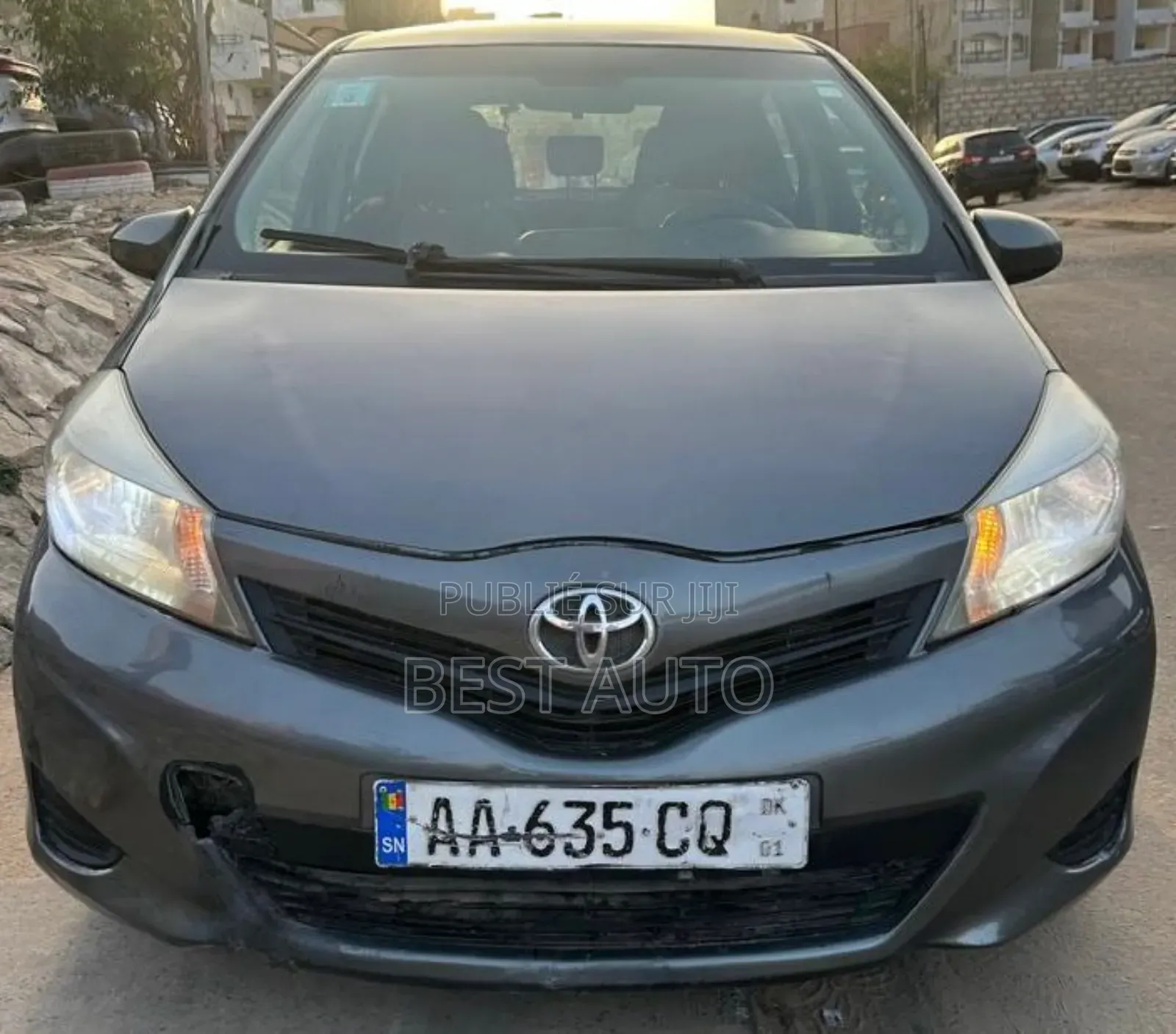 Toyota Yaris 2012 Gris