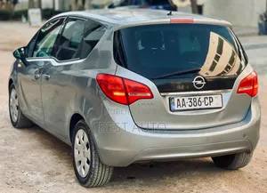 Opel Meriva 2013 Gris