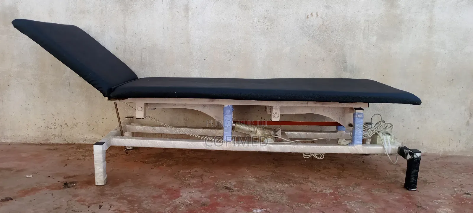 Table d'Examen Medical