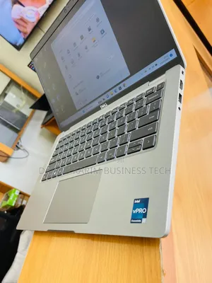 Nouveau Dell Latitude 5430 Rugged 16GB Intel Core i7 SSD 512GB