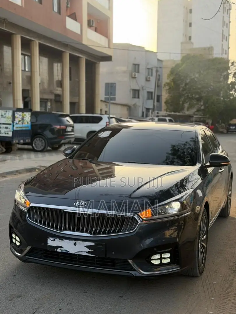 Kia K5 2018 Gris