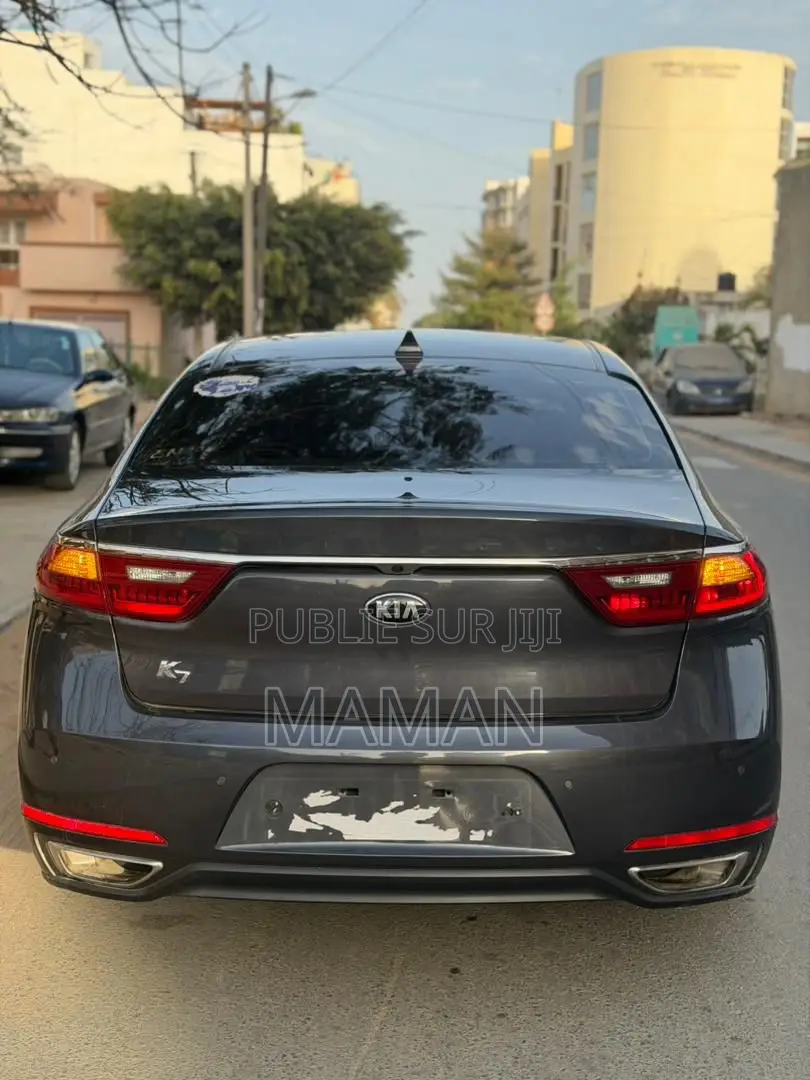 Kia K5 2018 Gris