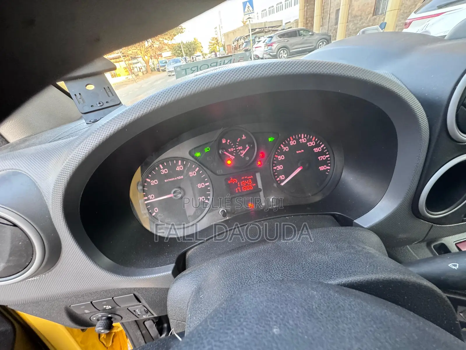 Citroen Berlingo 2018 Jaune