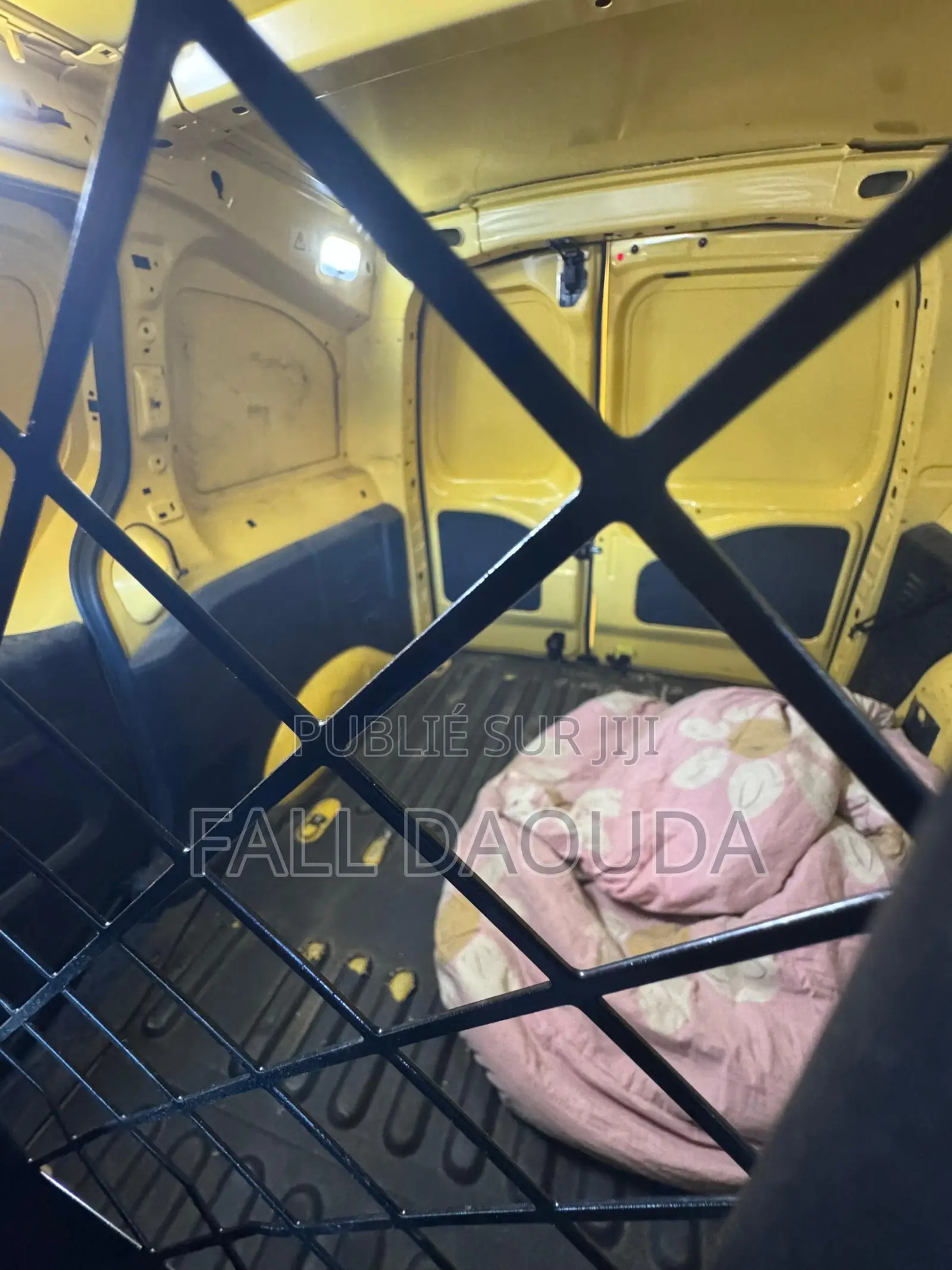 Citroen Berlingo 2018 Jaune