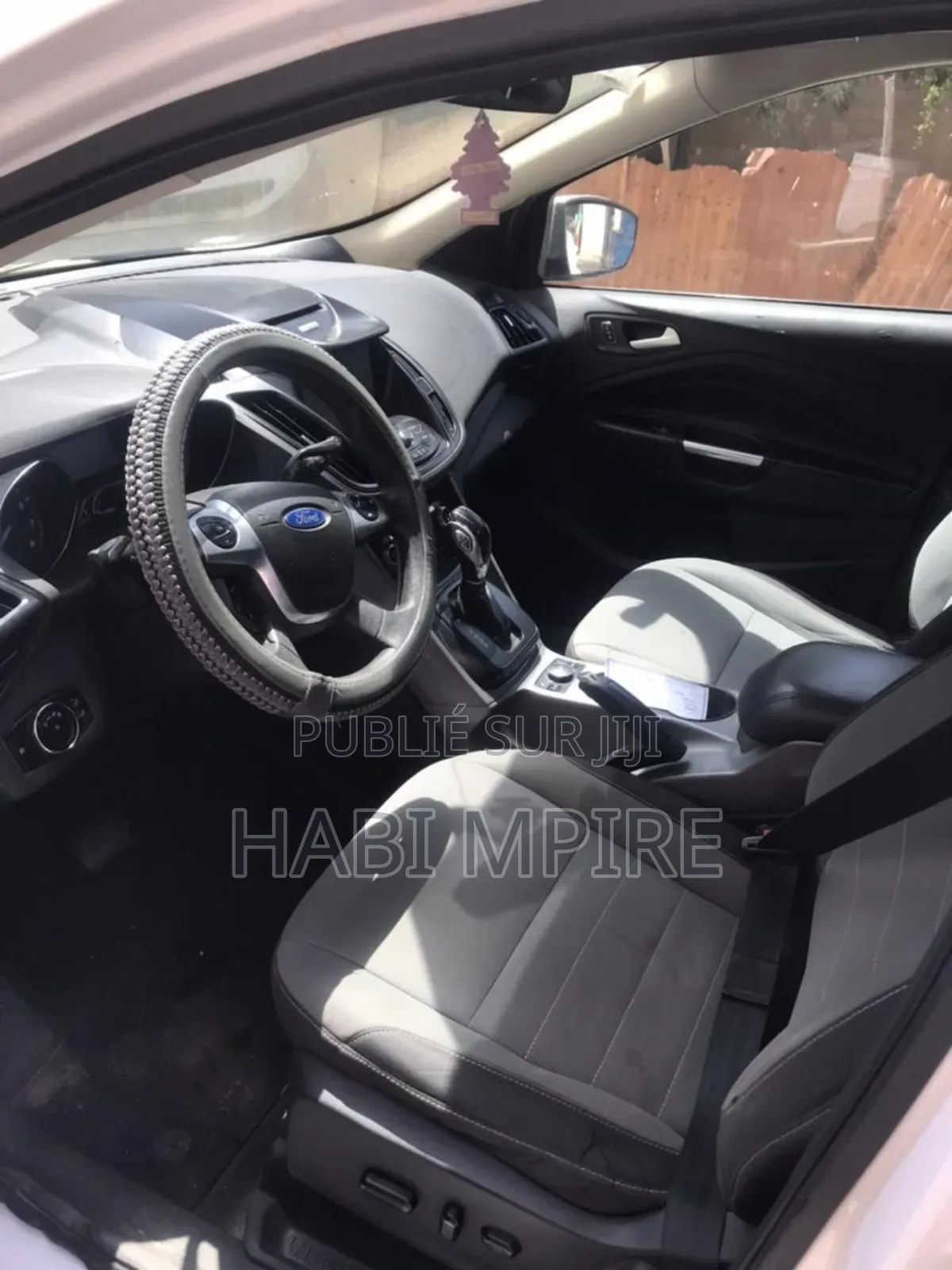 Ford Escape Titanium 2021 Blanc