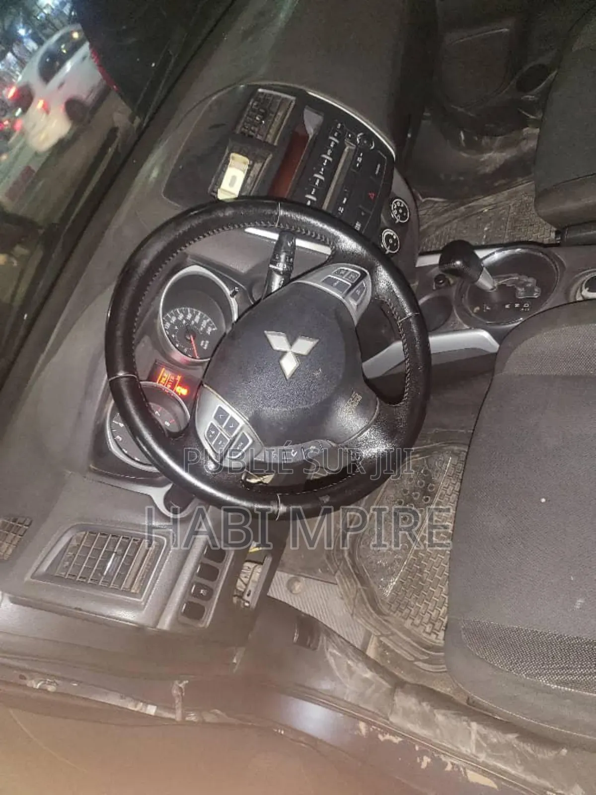 Mitsubishi RVR 2.0 2012 Gris