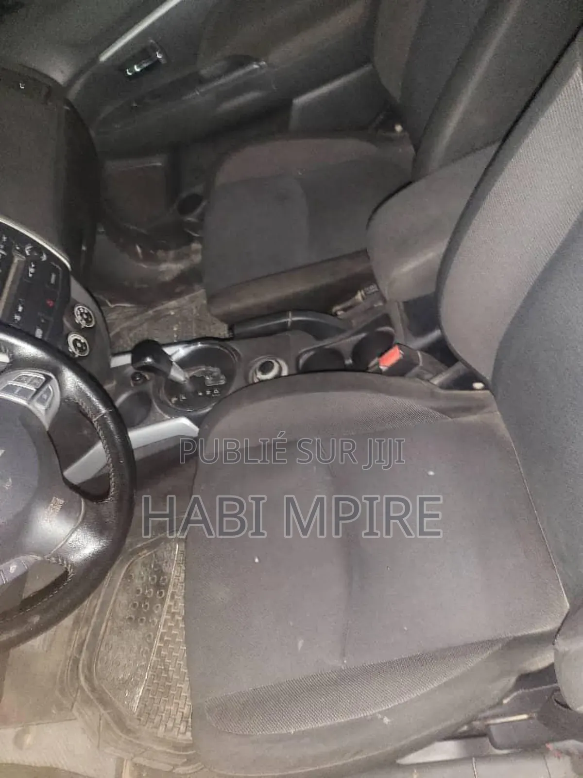 Mitsubishi RVR 2.0 2012 Gris