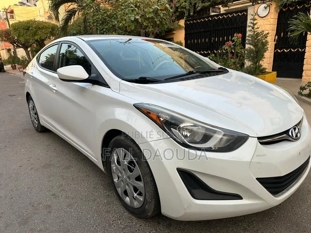 Hyundai Elantra 2016 Blanc