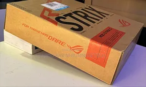 Nouveau Asus ROG Strix G16 G614 32GB AMD Ryzen 9 SSD 1T