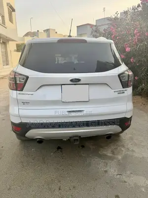Ford Escape Titanium 4x4 2017 Blanc