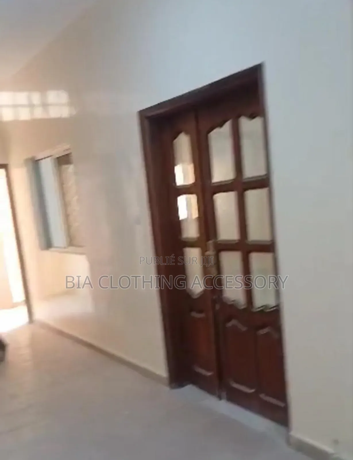 5chbre Maison de ville/terrasse dans R+1, Guediawaye à Vendre