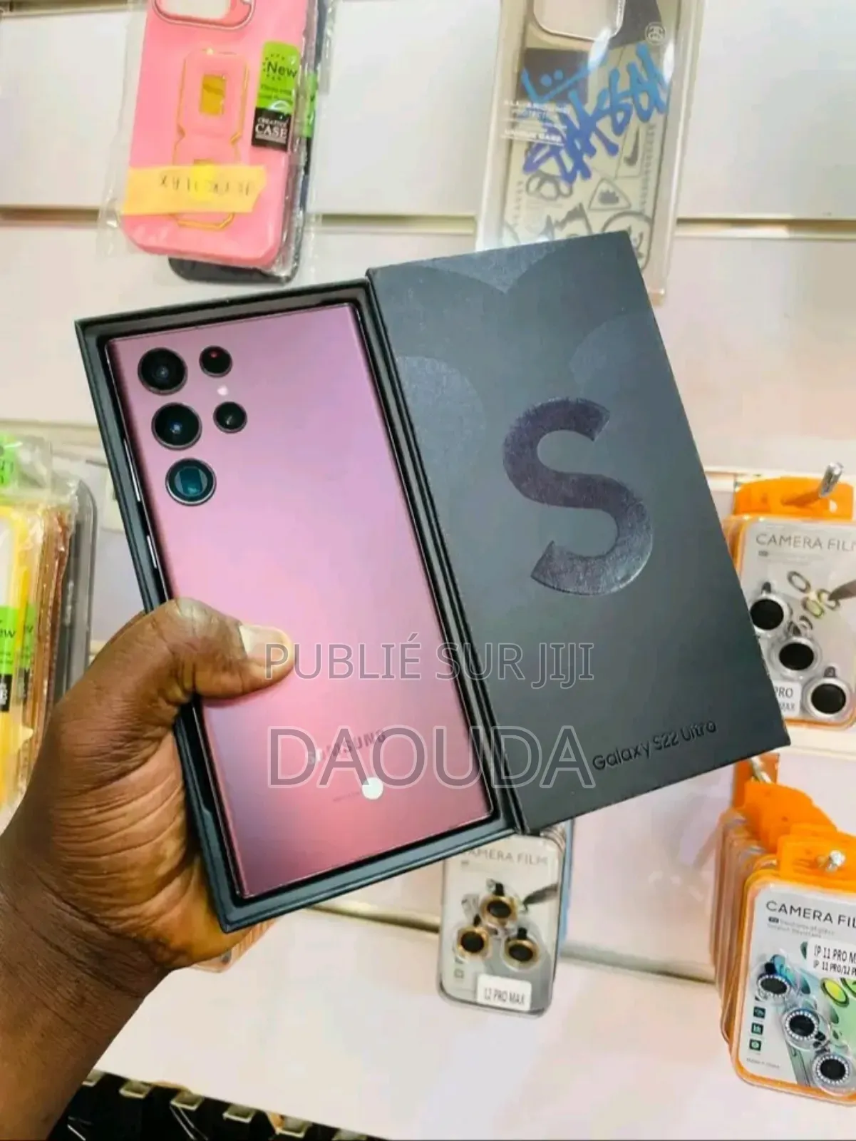 Nouveau Samsung Galaxy S22 Ultra 5G 256 GB Rouge