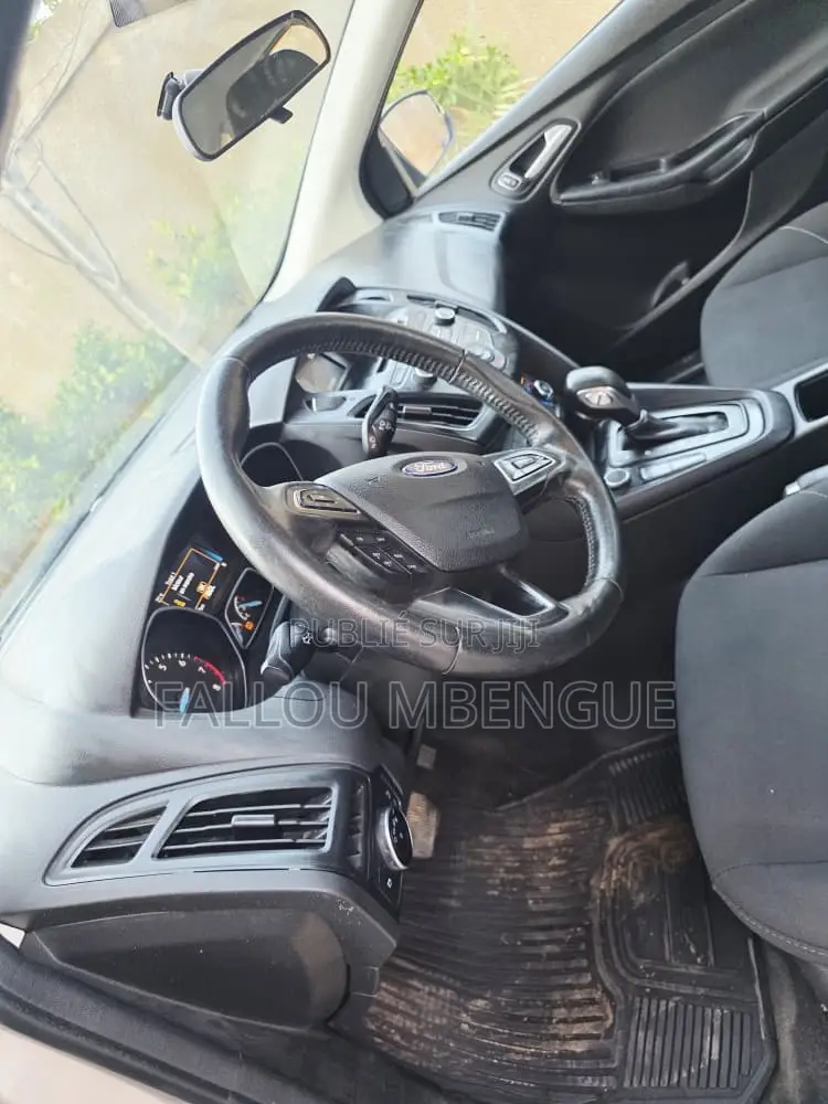 Ford Focus 2017 Beige