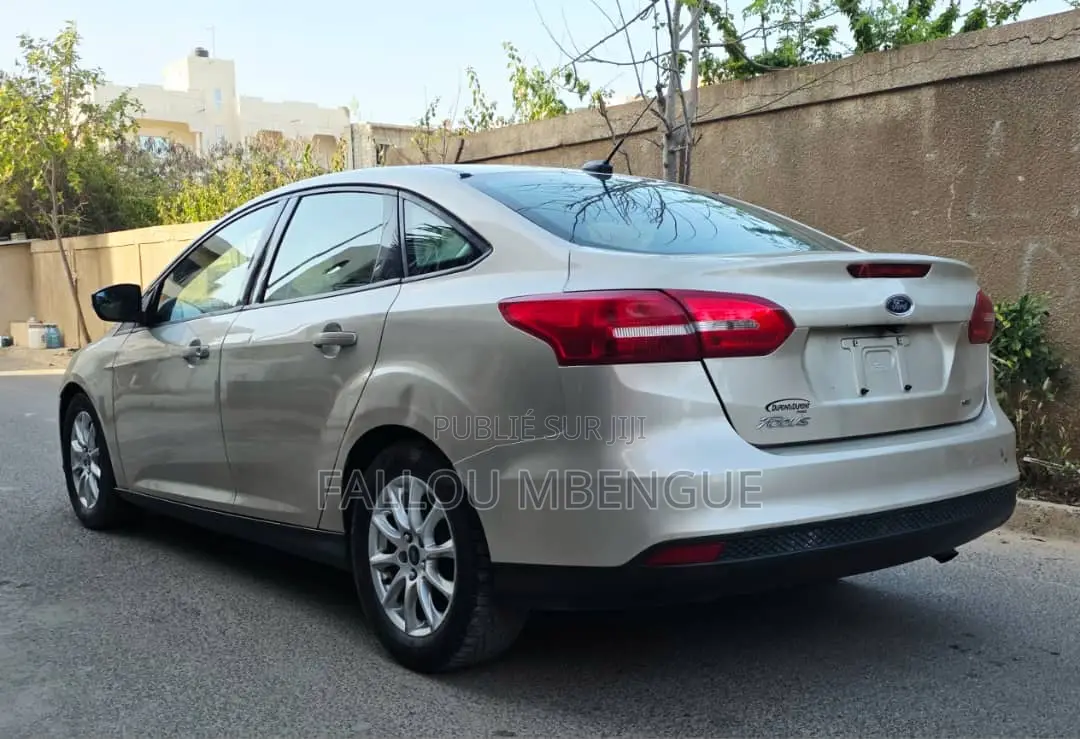Ford Focus 2017 Beige