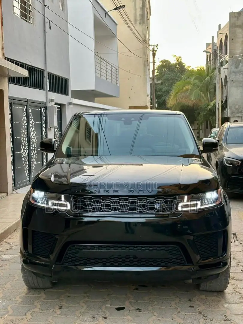 Land Rover Range Rover 2.0L I4 Turbocharged HSE PHEV 2019 Noir