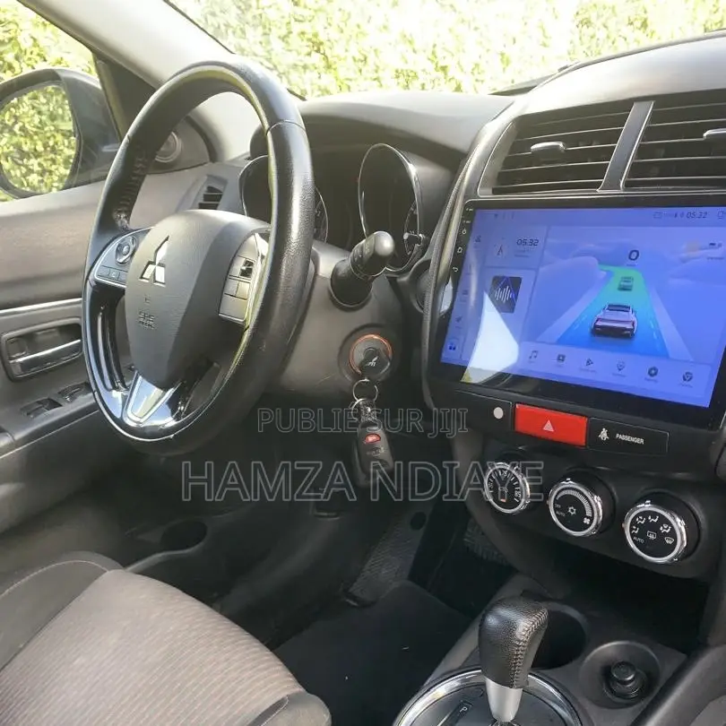 Mitsubishi Outlander 2017 Gris