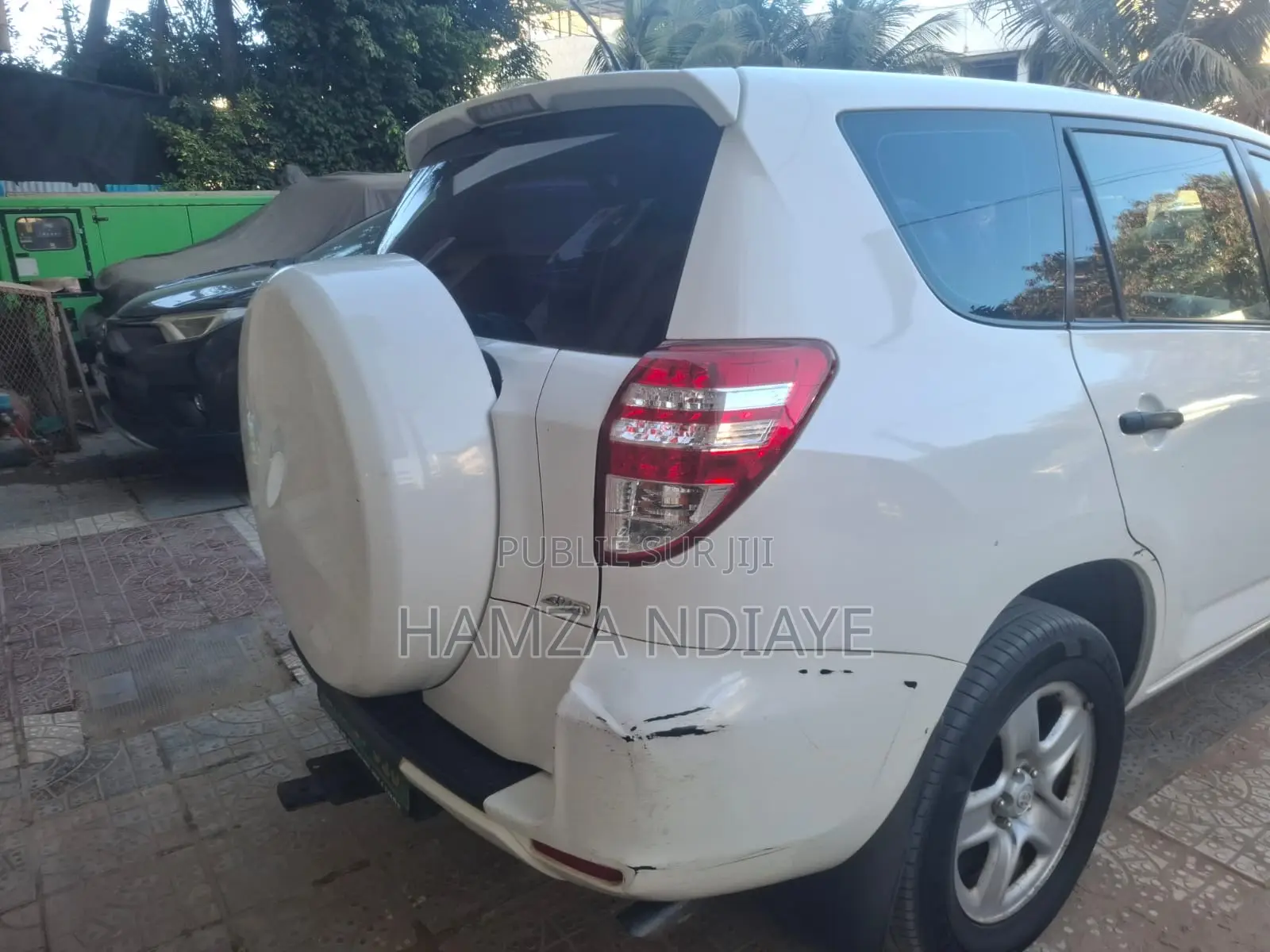 Toyota RAV4 2011 Blanc