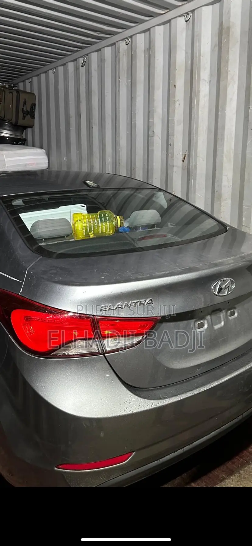 Hyundai Elantra 2016 Gris