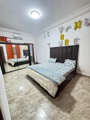 Meublé 3chbre Appartement dans Rijâl Business, Almadies à Louer