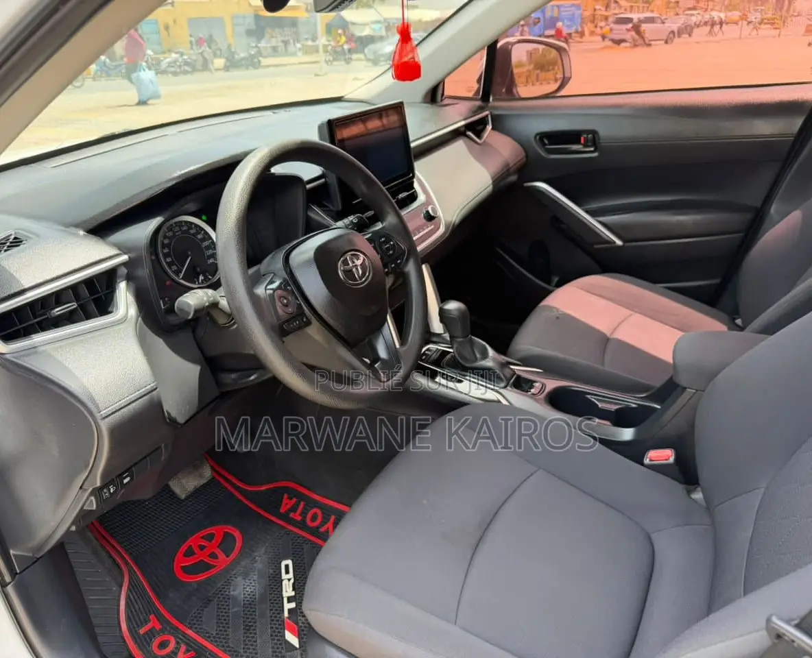 Toyota Corolla Cross 2022 Blanc