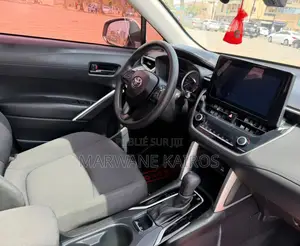Toyota Corolla Cross 2022 Blanc