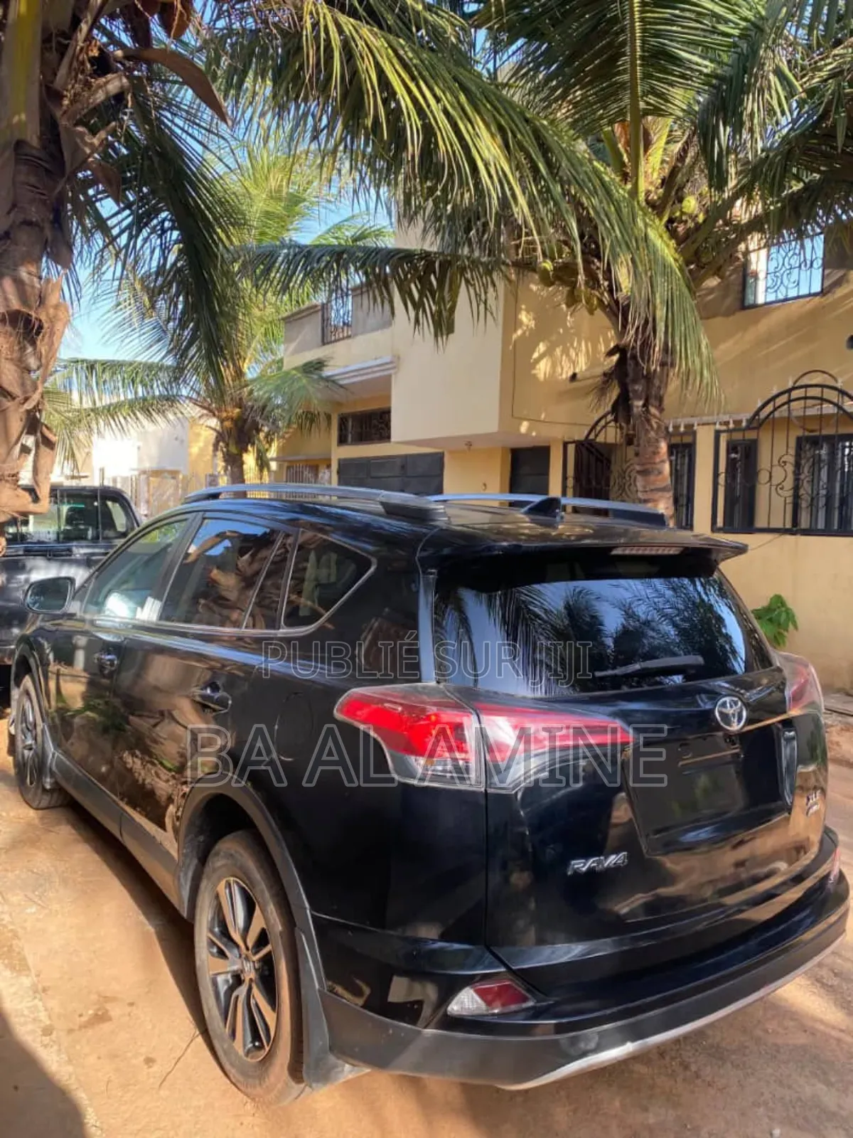 Toyota RAV4 XLE AWD 2019 Noir