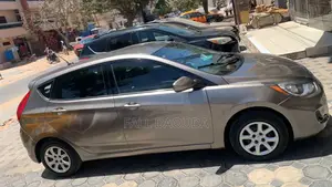 Hyundai Accent 2013 Autre