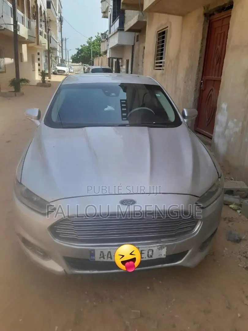 Ford Fusion 2013 Gris