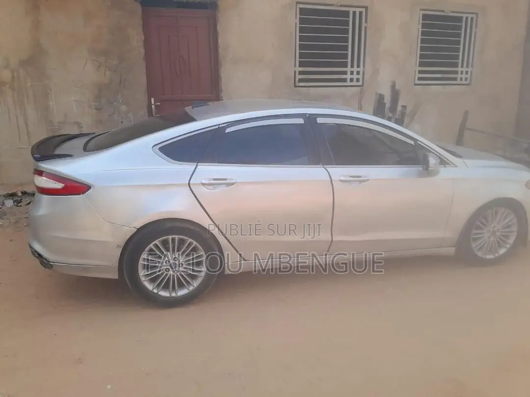 Ford Fusion 2013 Gris