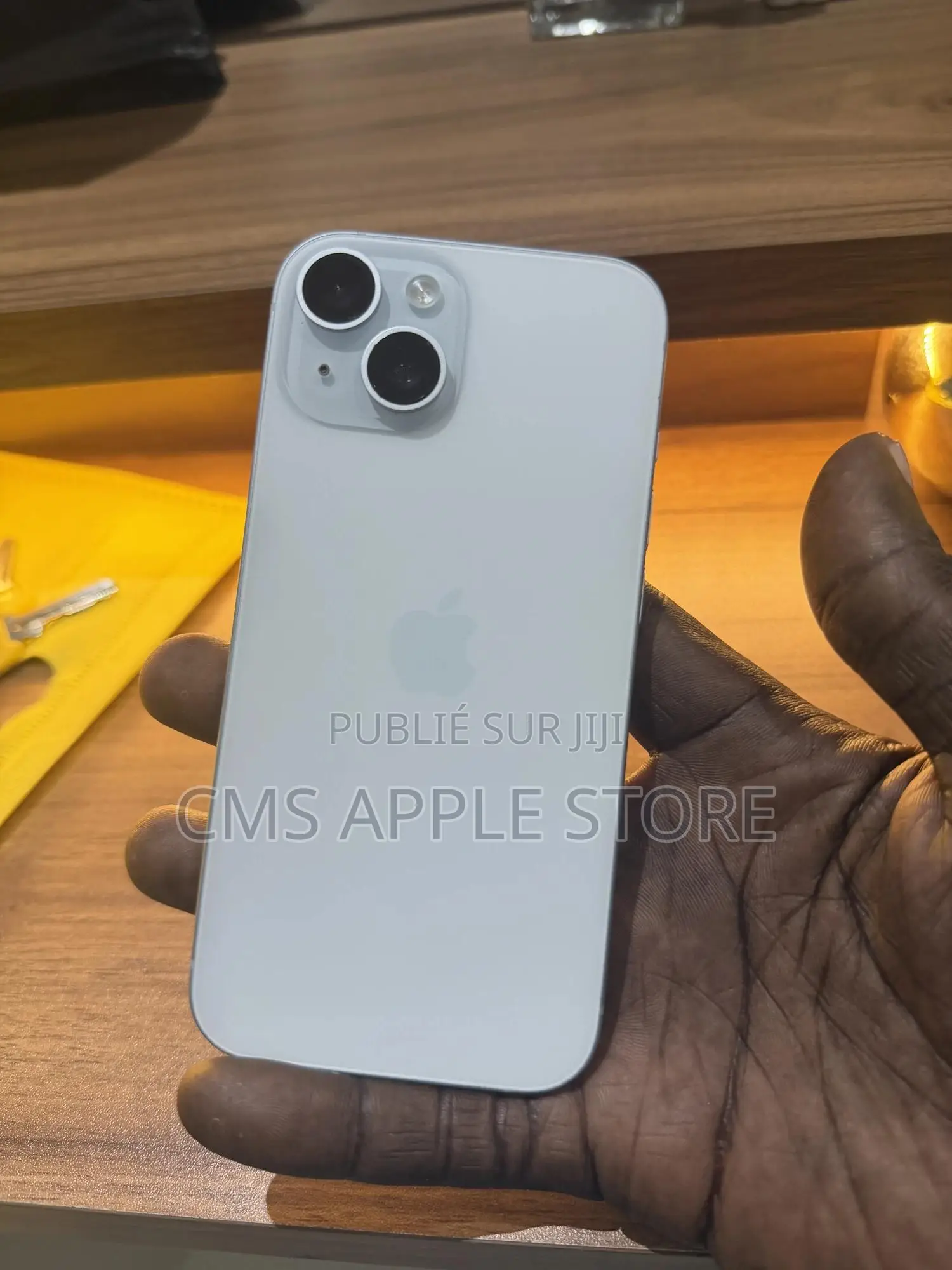 Apple iPhone 15 128 GB Bleu