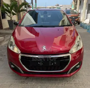 Peugeot 208 2015 Rouge
