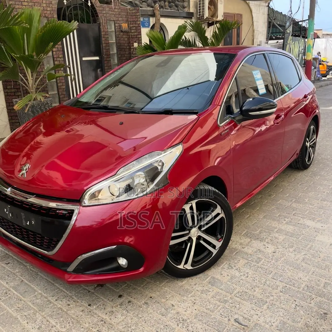 Peugeot 208 2015 Rouge