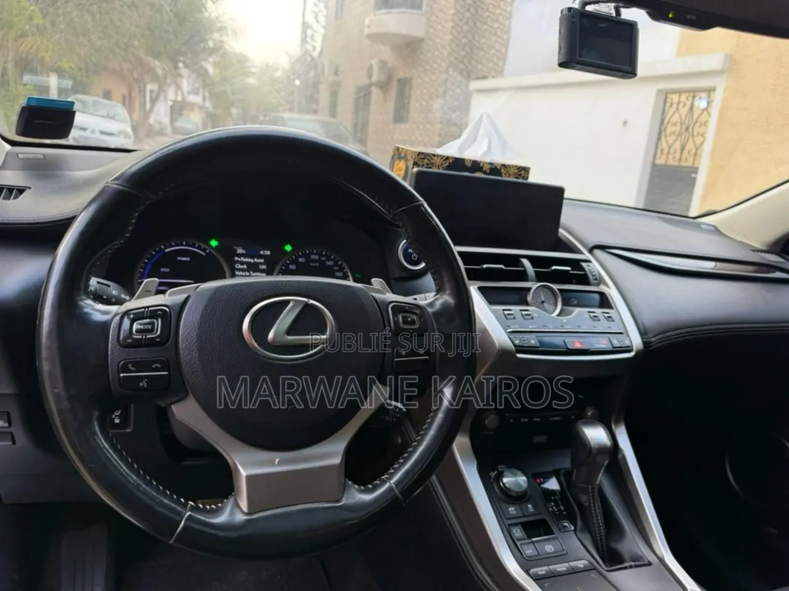 Lexus NX 300h Base 4x4 (2.5L 4cyl 2A) 2017 Blanc