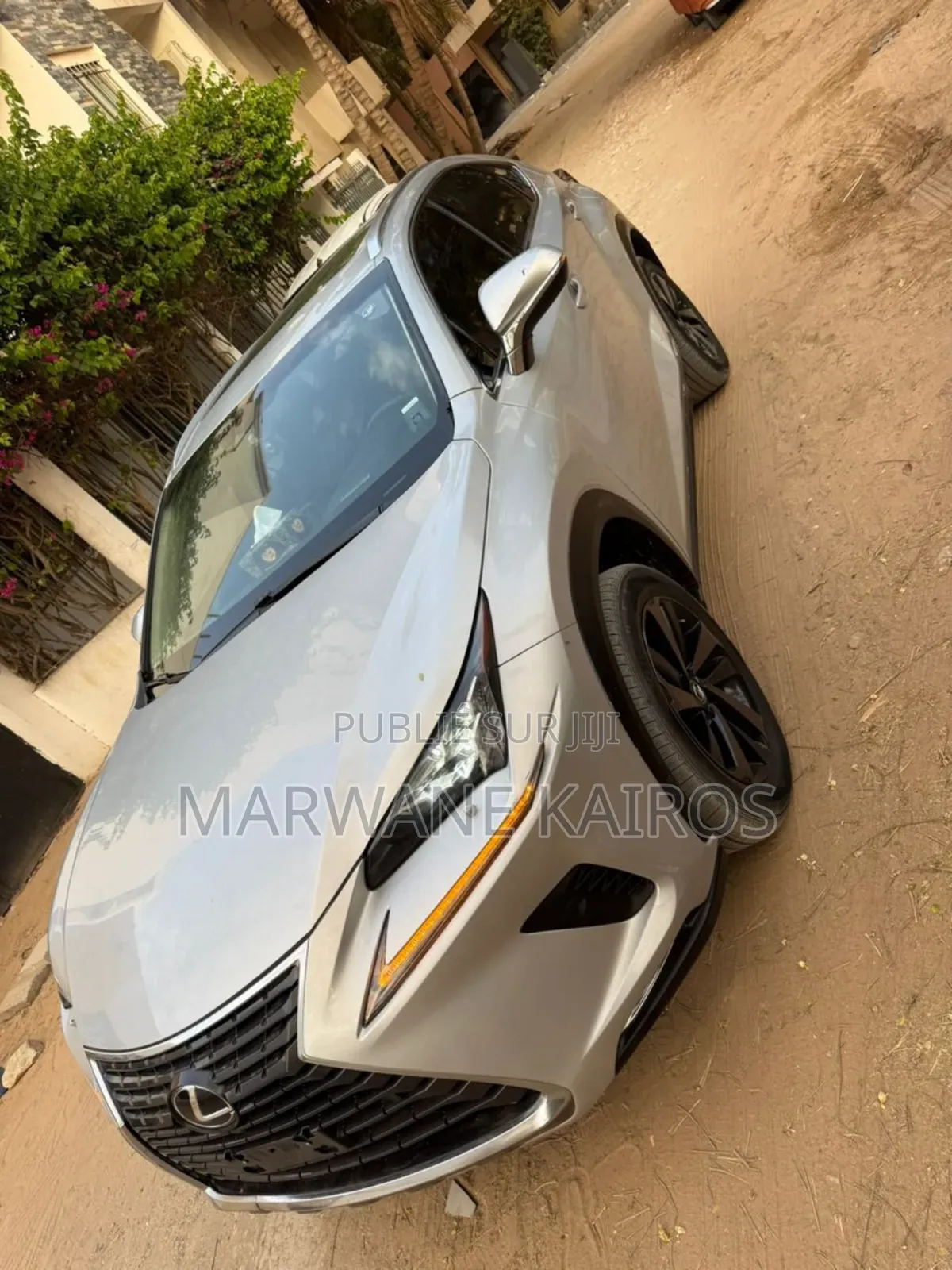 Lexus NX 300h Base 4x4 (2.5L 4cyl 2A) 2017 Blanc