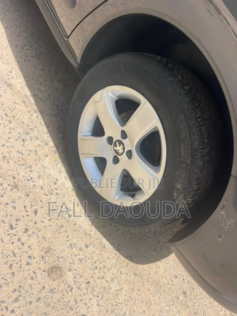 Peugeot 3008 2017 Gris