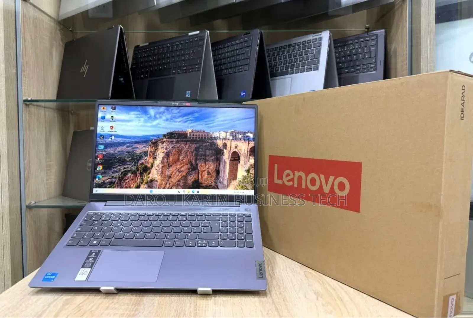 Nouveau Lenovo IdeaPad 5 Slim 13th Gen i7 16GB Intel Core i7 SSD 1T