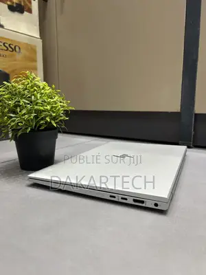 Nouveau HP EliteBook 845 G7 8GB AMD Ryzen 5 SSD 256GB