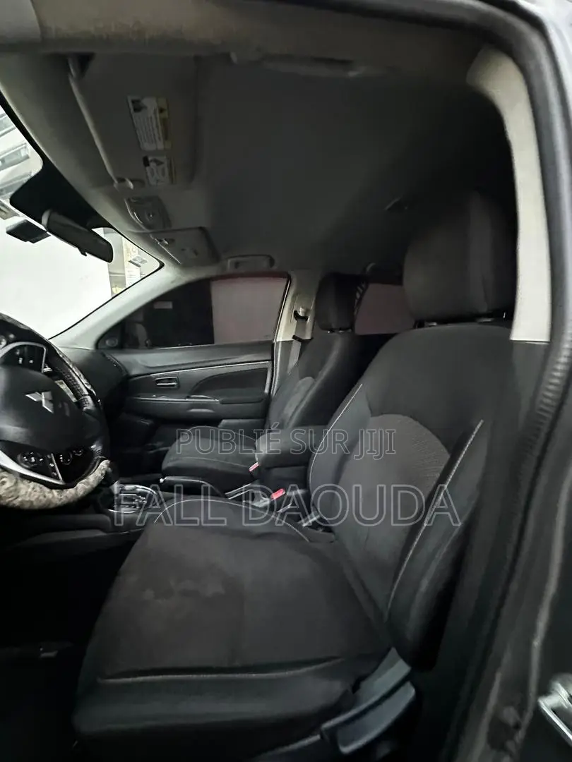 Mitsubishi Outlander 2016 Gris