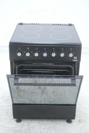 Cuisinière Technolux 4 Feux 60x60 Induction Noir
