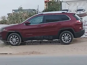 Jeep Cherokee Latitude 4x4 2019 Rouge