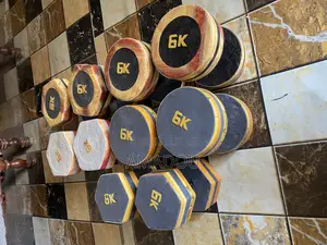 Halter 6kg À 10.000f La Paire. Livraison Gratuite À Dakar.