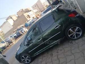 Peugeot 207 2011 Vert