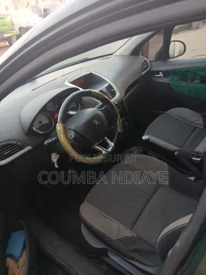 Peugeot 207 2011 Vert