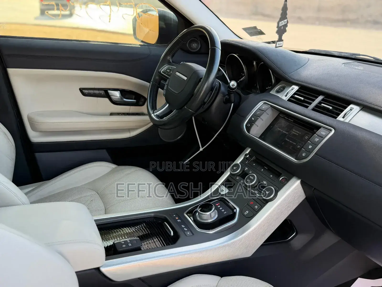 Land Rover Range Rover Evoque HSE 5dr 4x4 (2.0L 4cyl 9A) 2016 Blanc