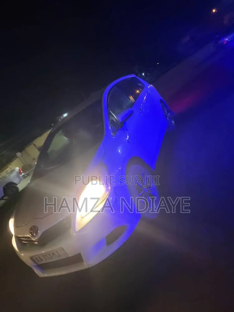 Toyota Verso 2009 Blanc