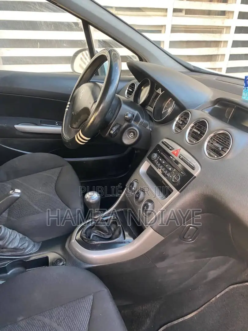 Toyota Verso 2009 Blanc