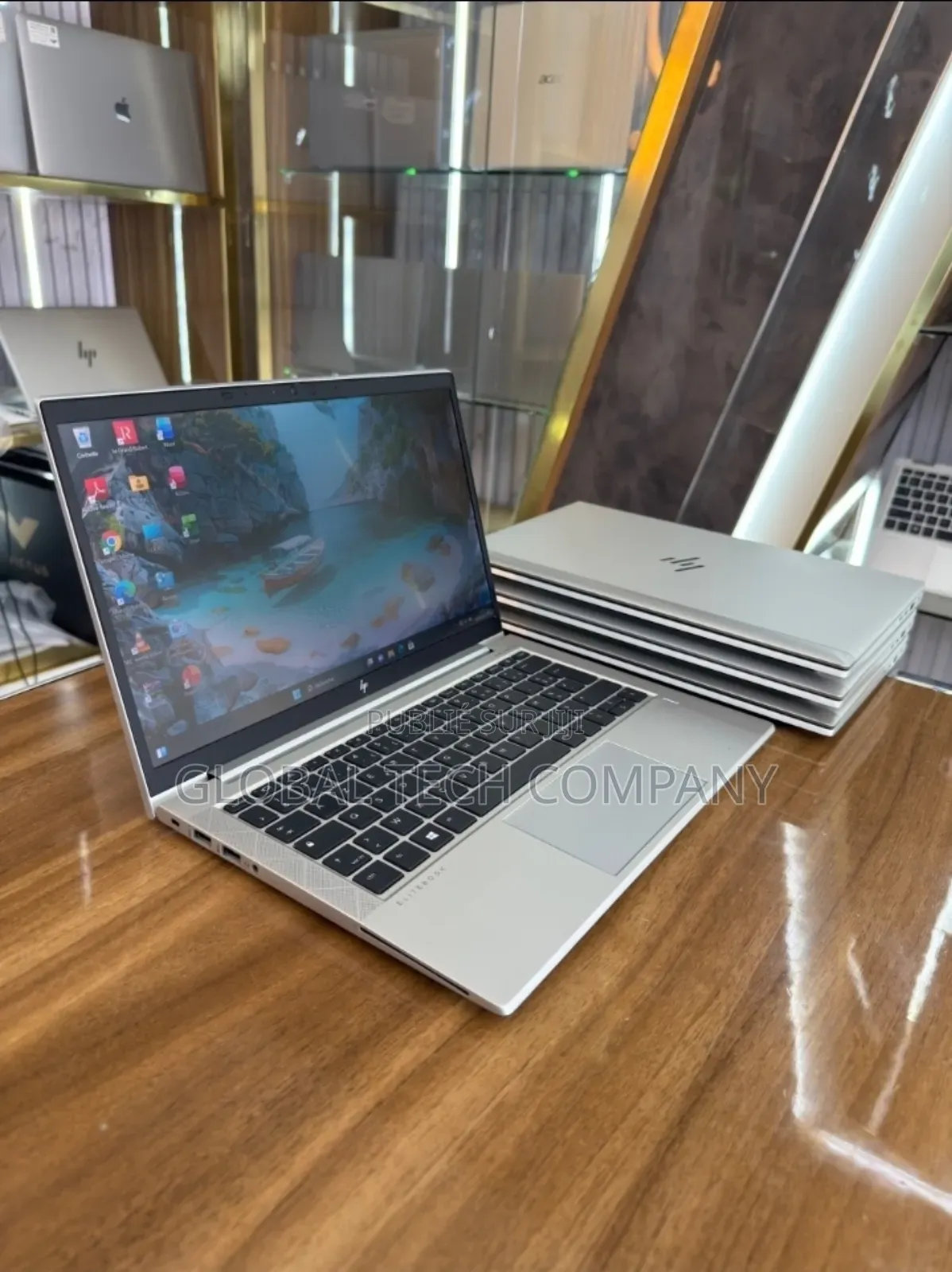 Nouveau HP EliteBook 830 G7 8GB Intel Core i5 SSD 256GB